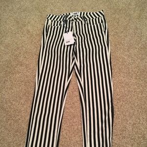 PAIGE Skyline Ankle Black White Striped- NWT - 26